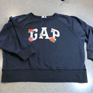 XL gray/blue GAP slouchy sweatshirt.